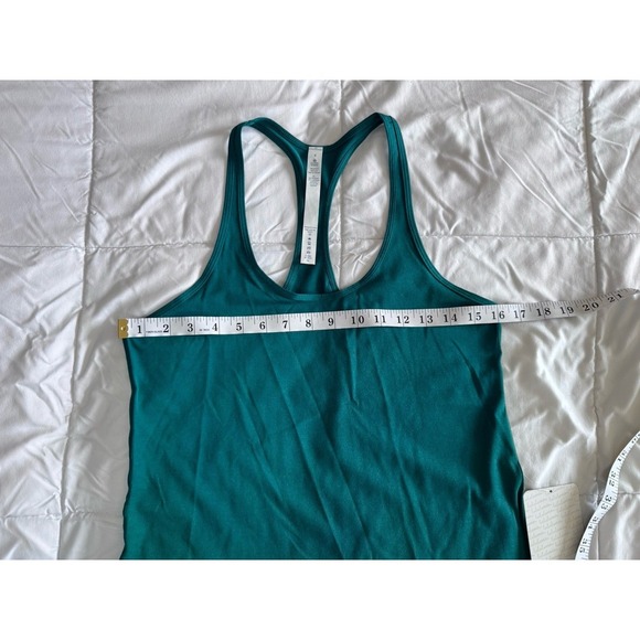 New Lululemon Women's Green Tech Mesh Singlet Size 4 Racerback Tank Top NWT - Picture 4 of 8